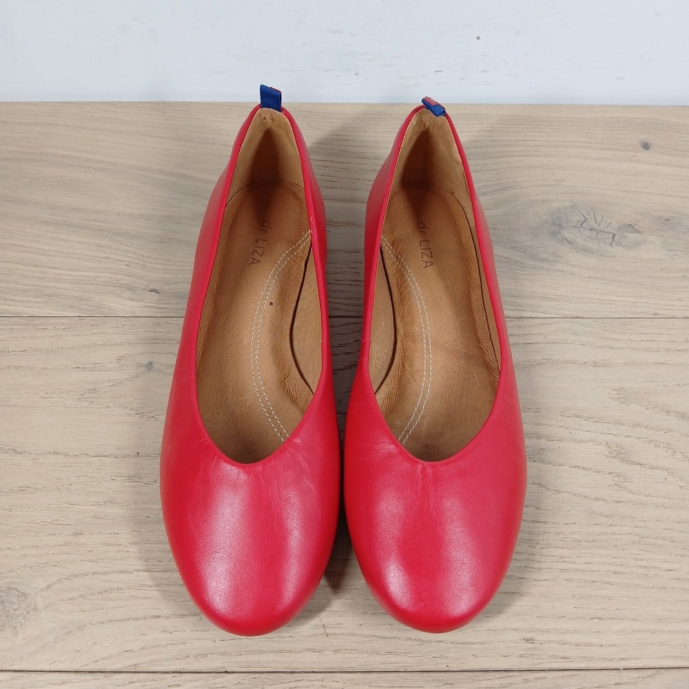 Women’s Red Leather Ballet Flats, 9.5 Medium Width